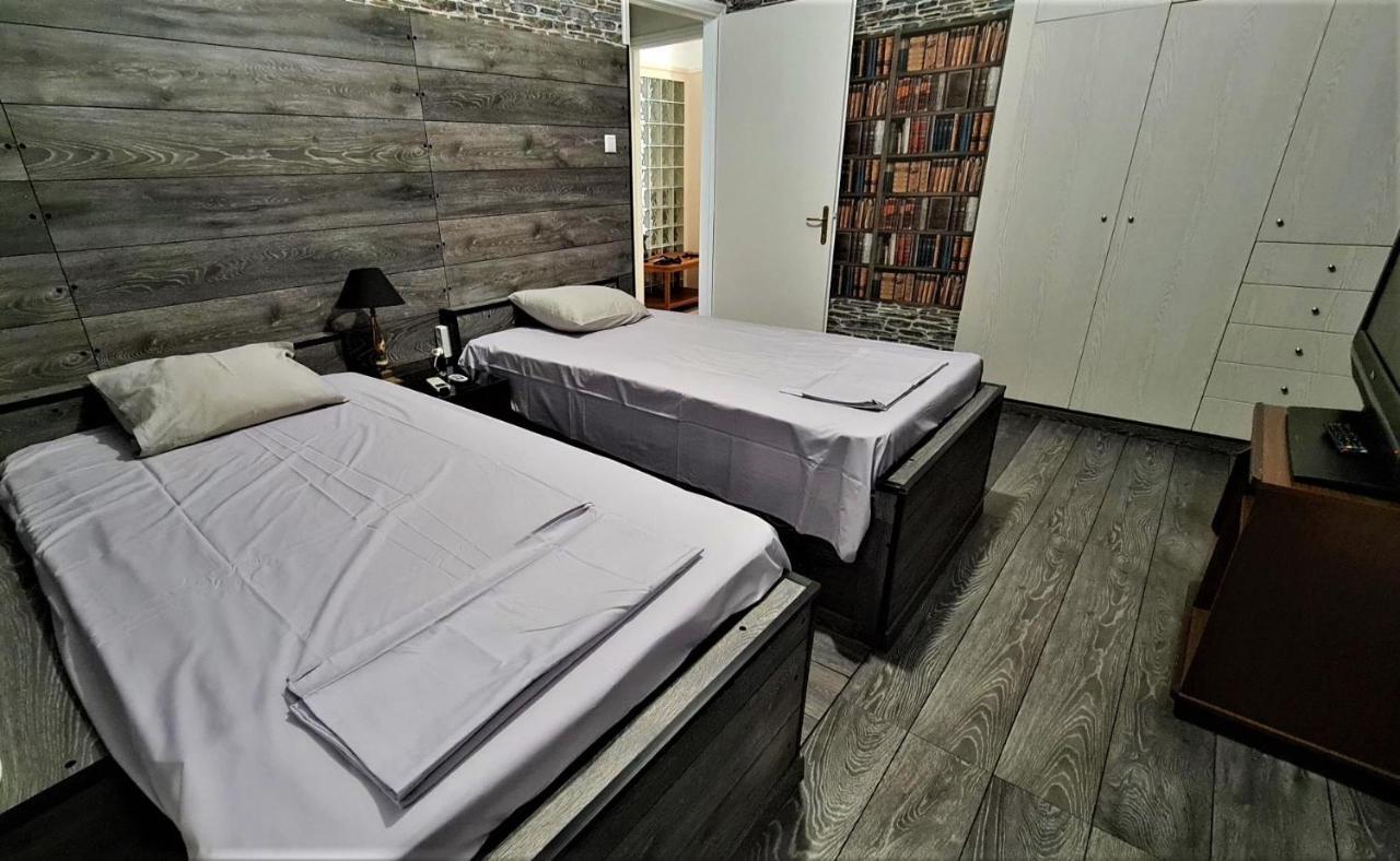 Zefyros Super Cool Apartments Next To Alimos Riviera Athens Exterior photo